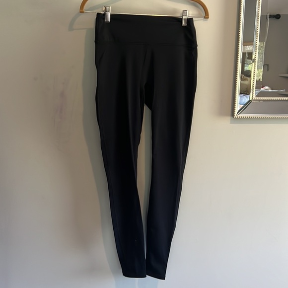 Fabletics Bundle EUC - Picture 14 of 14